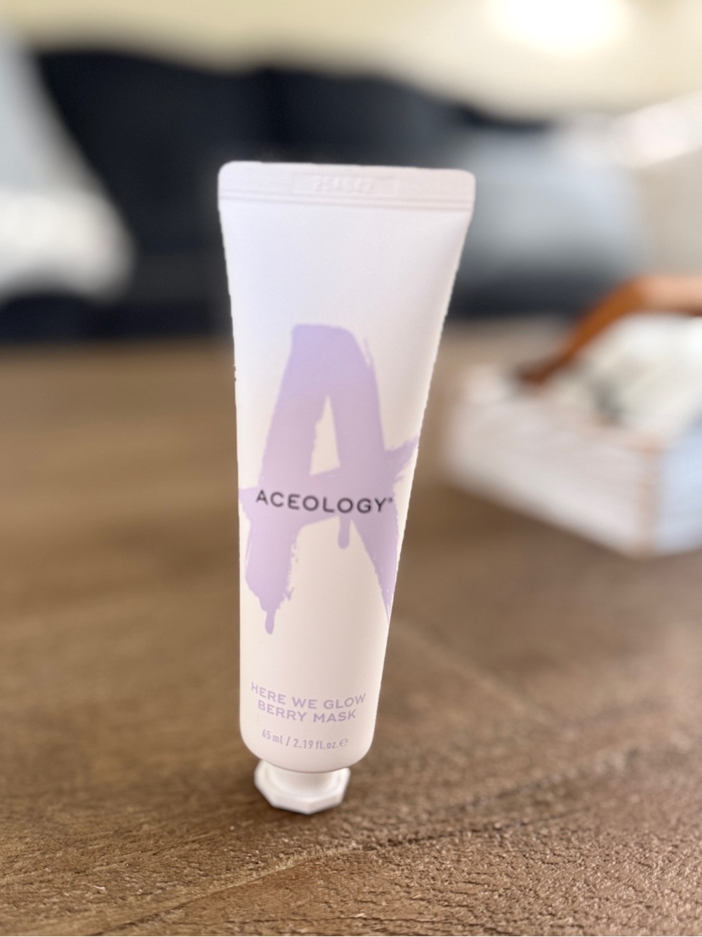 Aceology Here We Glow Berry Mask 2.19 oz NEW Sealed Brightening Face Mask - Picture 2 of 6